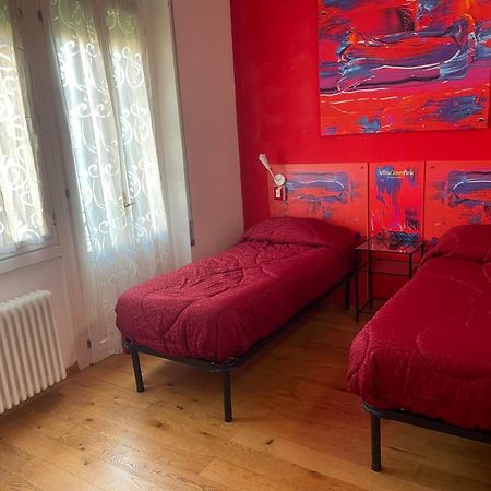 Rooms Of Love パヴィーア エクステリア 写真